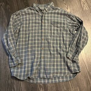 🍍Woolrich button down 🍍Sz XXl🍍Pit to pit 26”🍍length 31”🍍